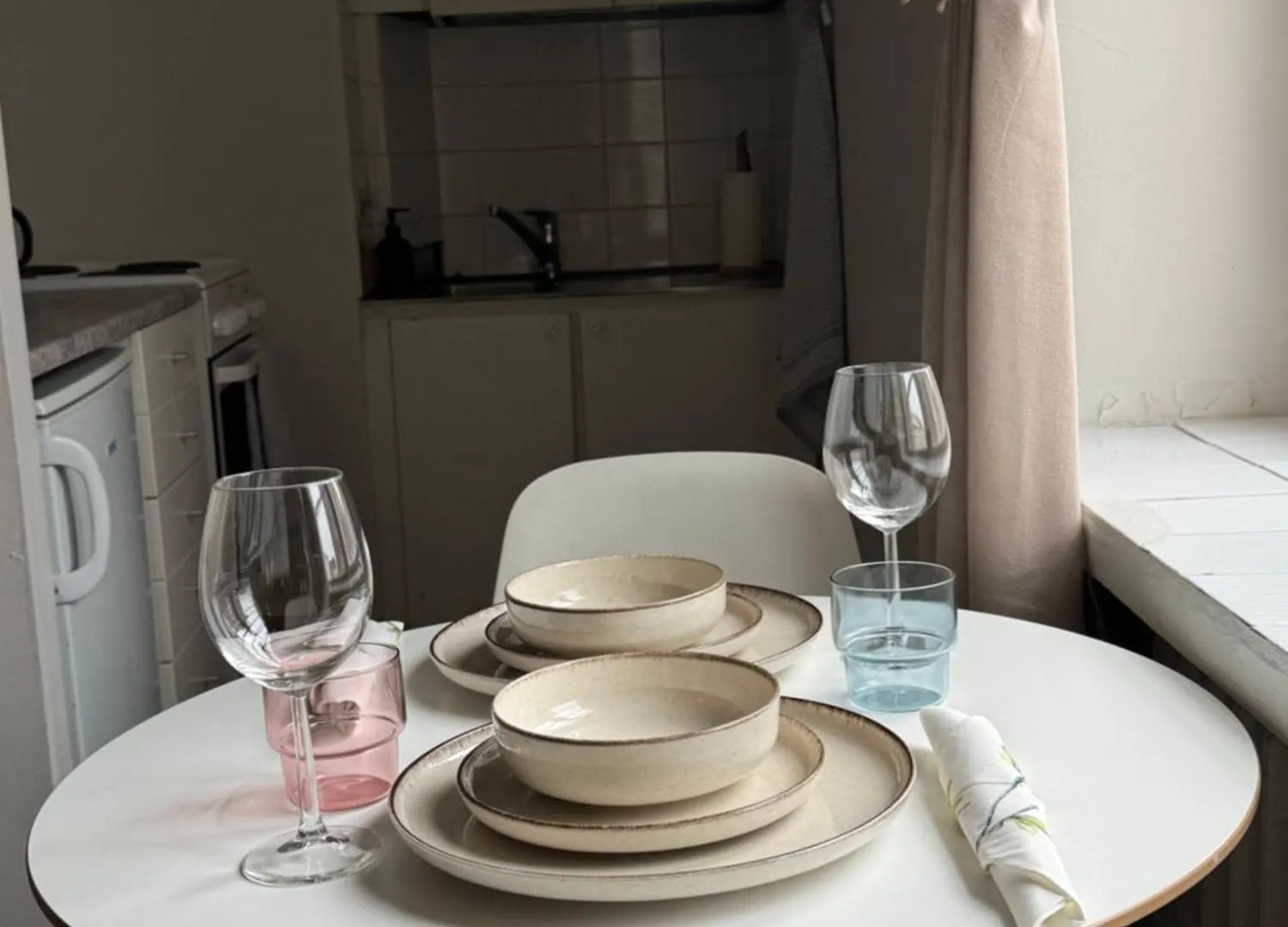 Your Chic Vibrant Airbnb Helsinki Bed & Breakfast