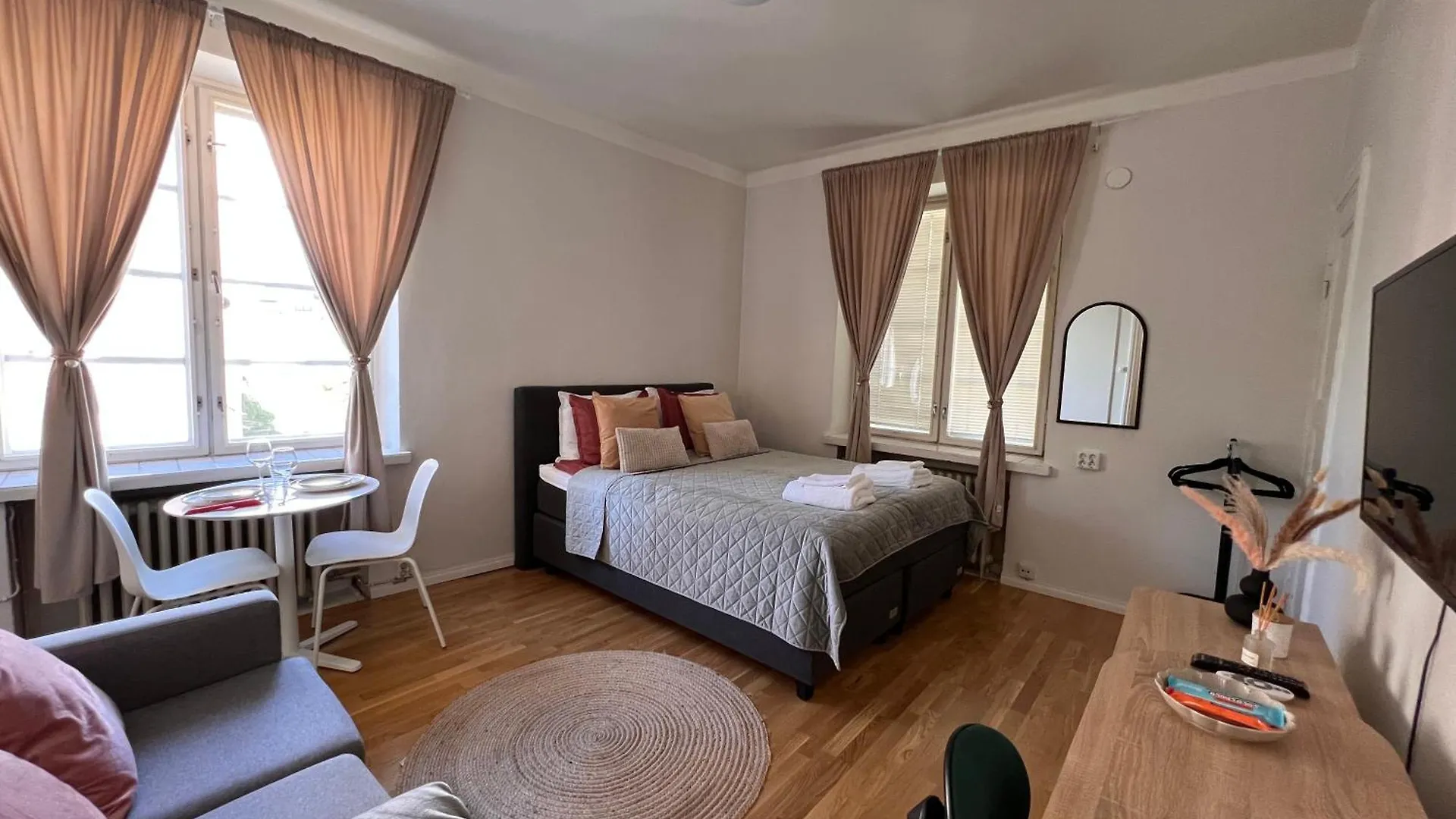 Bed & Breakfast Your Chic Vibrant Airbnb Helsinki
